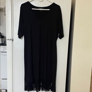 Karen Kane XL Black Short‎ Sleeve Dress Fringe Bottom